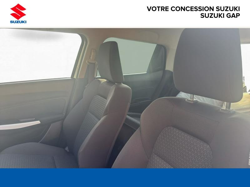 SUZUKI Swift d’occasion à vendre à GAP chez INTERNATIONAL GARAGE (Photo 10)