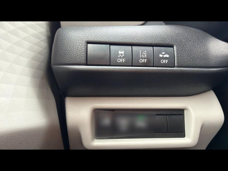 SUZUKI Swift d’occasion à vendre à GAP chez INTERNATIONAL GARAGE (Photo 9)